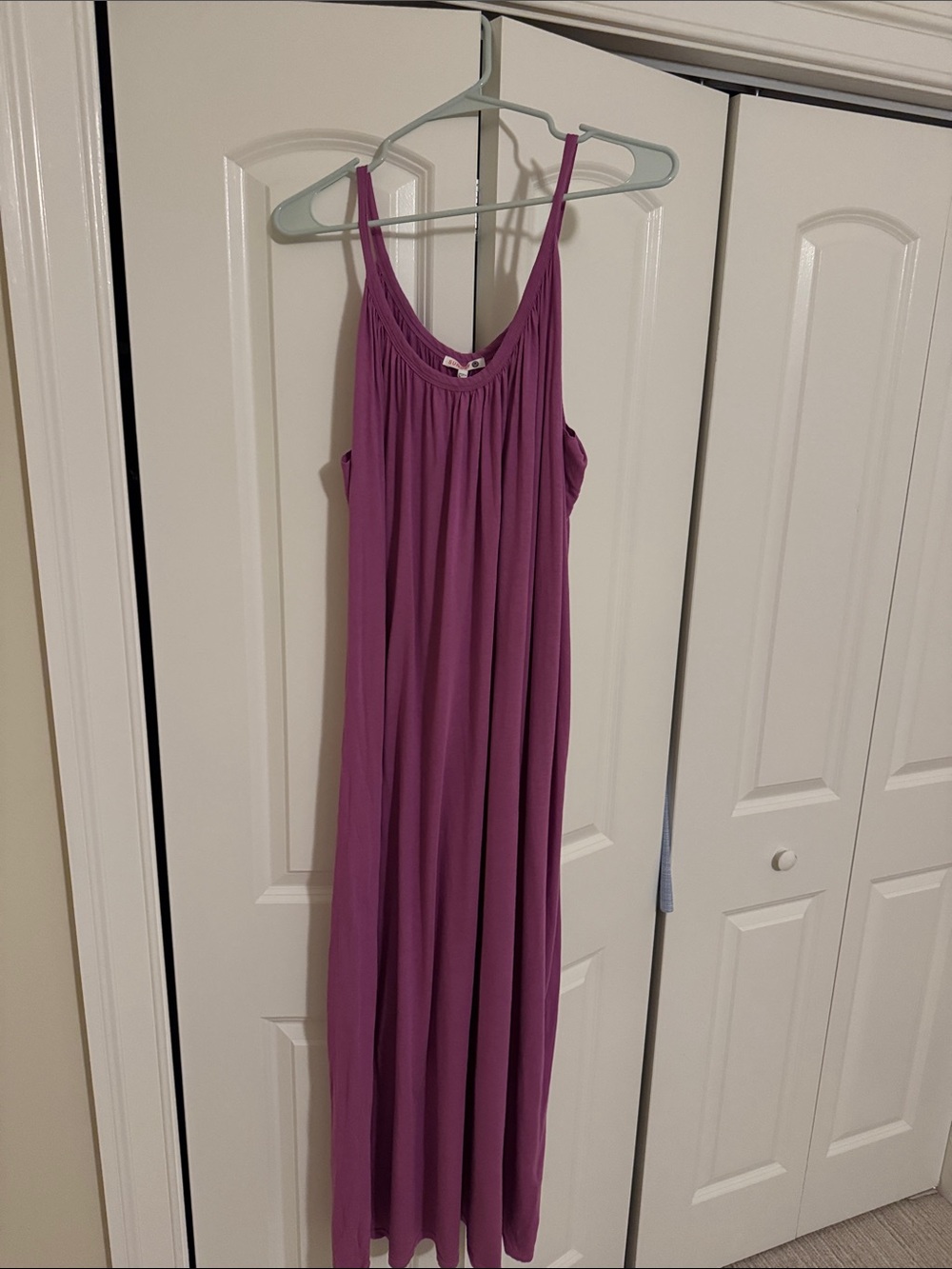 Sundry Sleeveless Maxi in Magenta